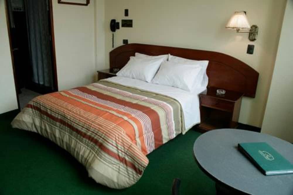 Amara Hotel 9/25