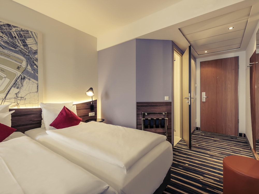 Mercure Hamburg Mitte 26/76