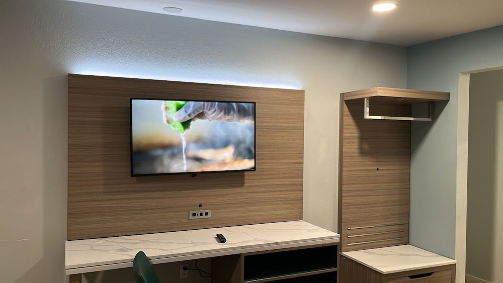 Travelodge by Wyndham Fairplex Pomona 34/57
