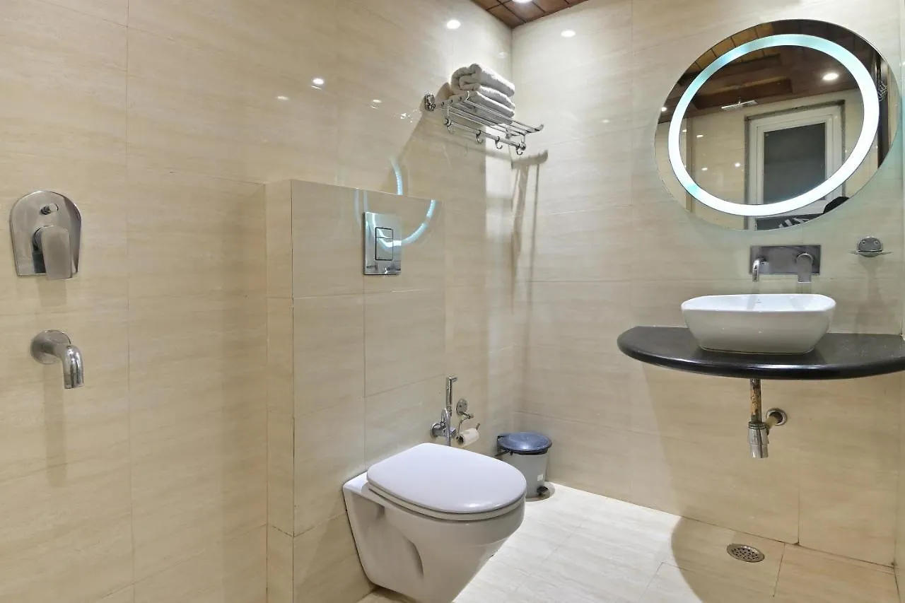 Hari Piorko Inn - Just A Min Away From New Delhi Railway Station 31/32