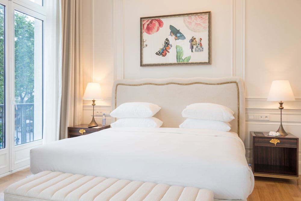 Hotel Du Louvre 19/69
