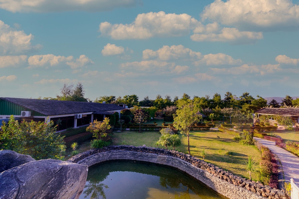 Astroport Sariska Treetop by Eight Continents 54/58