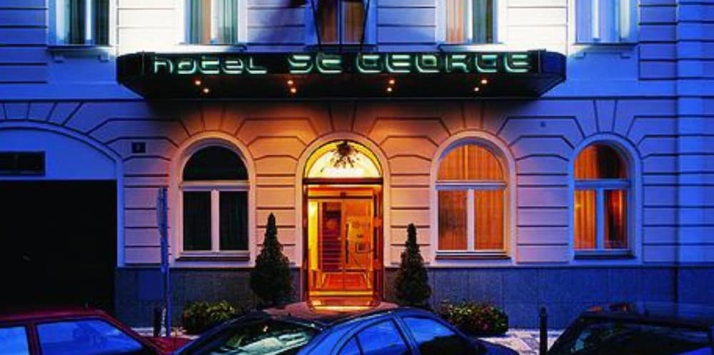 Hotel St George 4/53