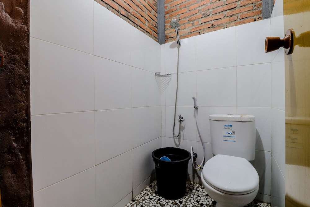 d Hasinda Homestay 55/56