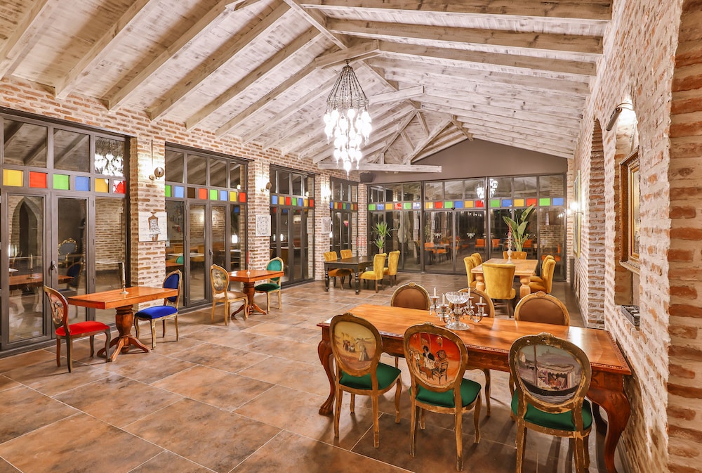 Cetmihan Hotel 29/50