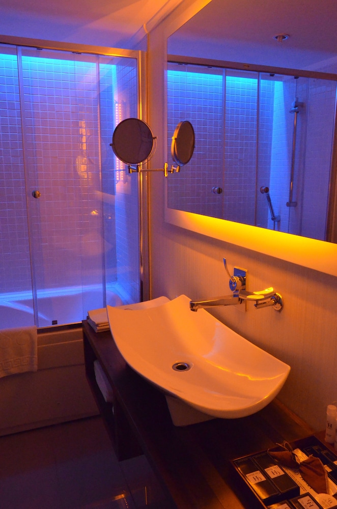 City Hotel Ankara 64/67