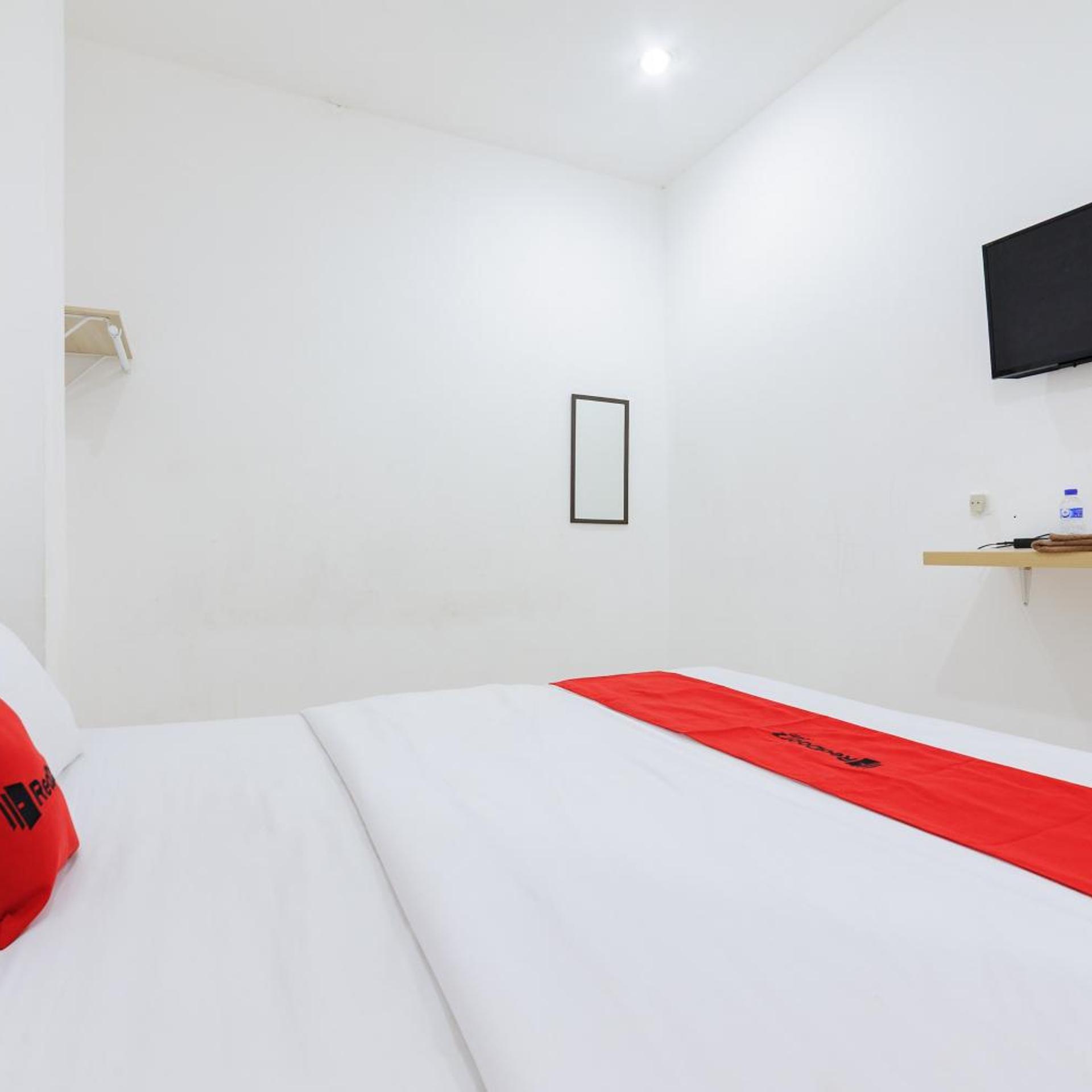 OYO 3929 8angau Mas 34/48