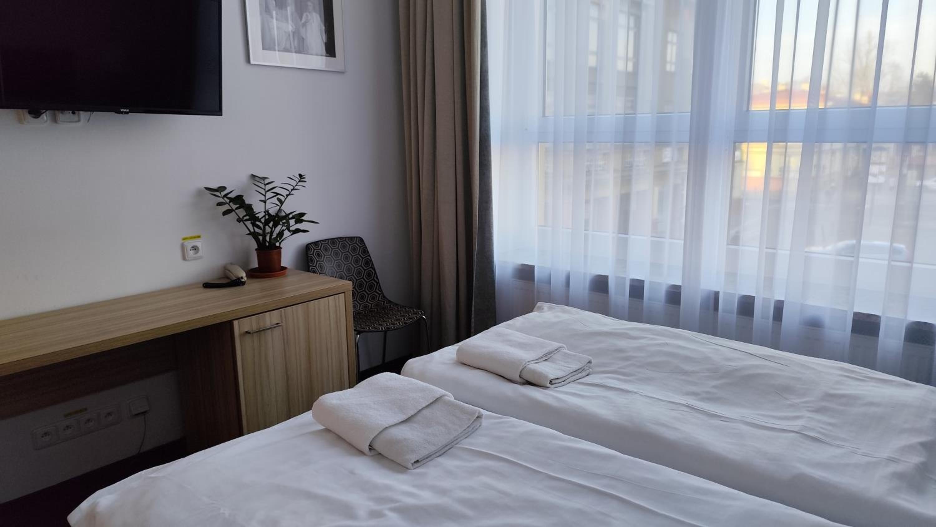 Akord Hotel 25/71