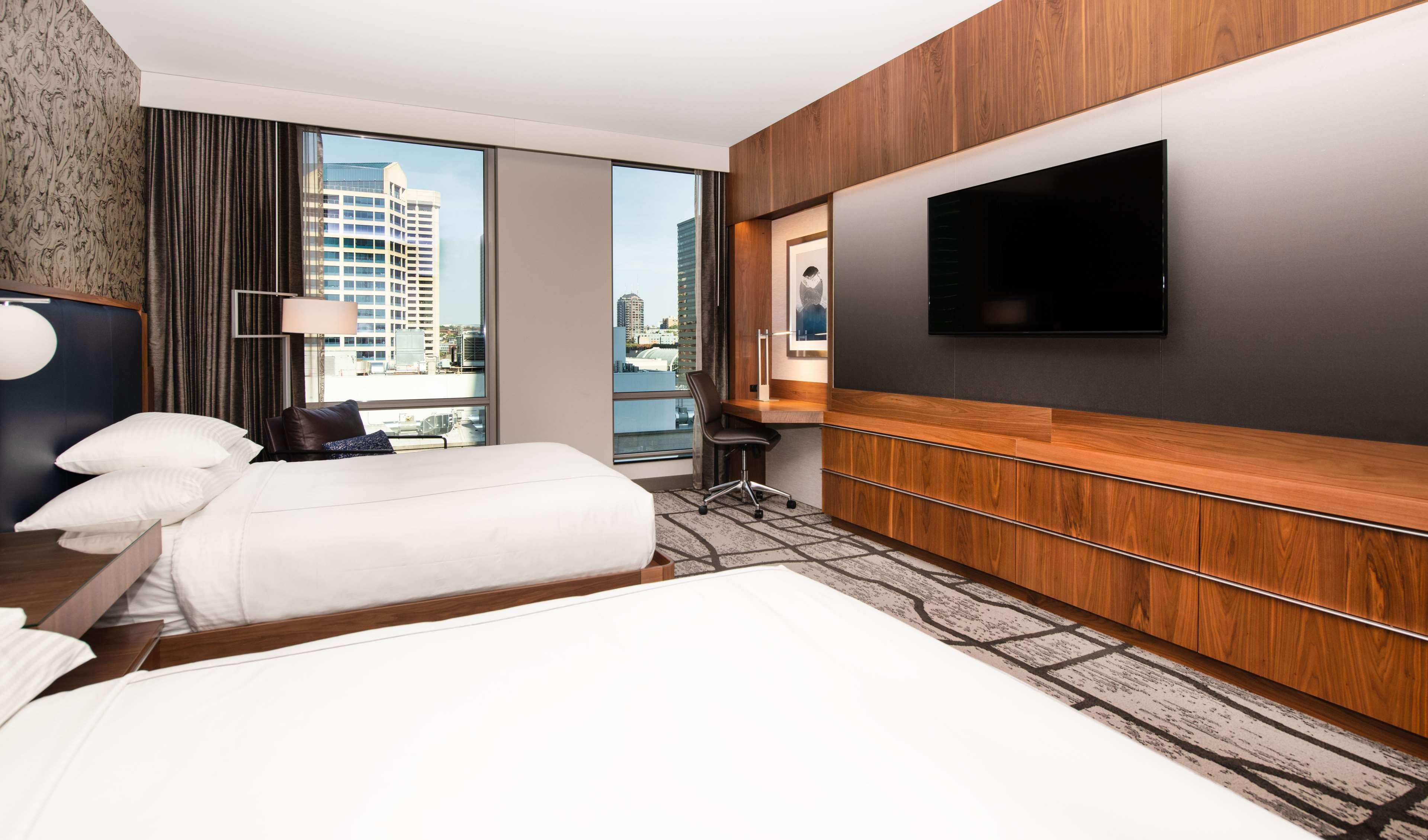 Deluxe, Double Bed, City View