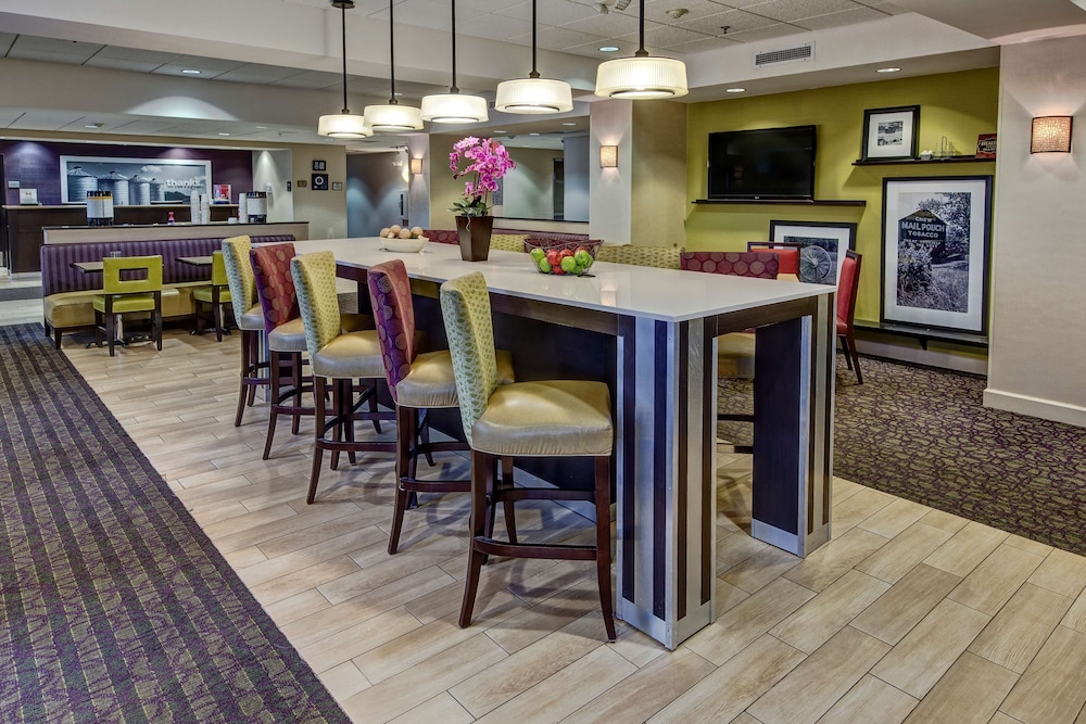 Hampton Inn By Hilton Dunn 42/58