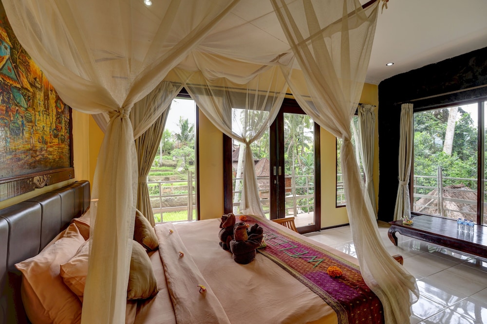 Junjungan Suite Villa 20/68