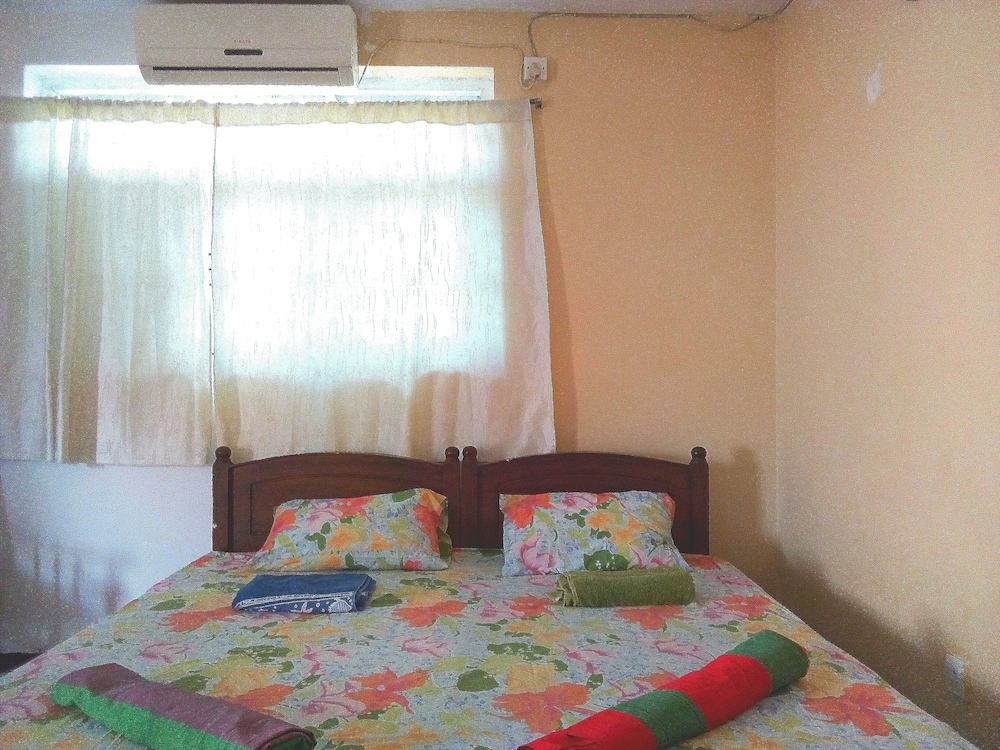 Randi Homestay 11/23