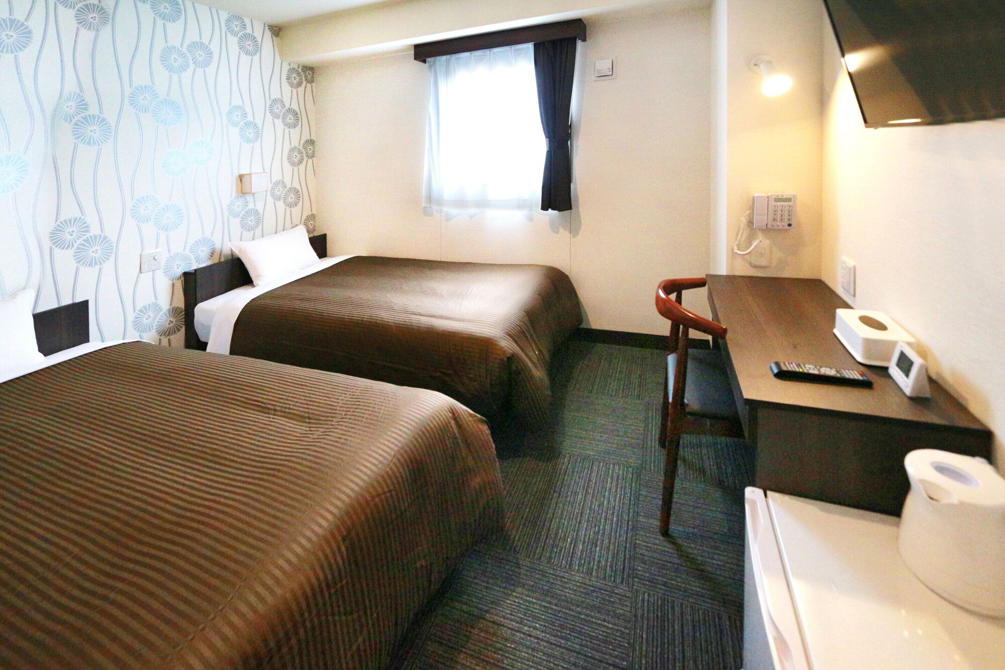Room, Twin Beds