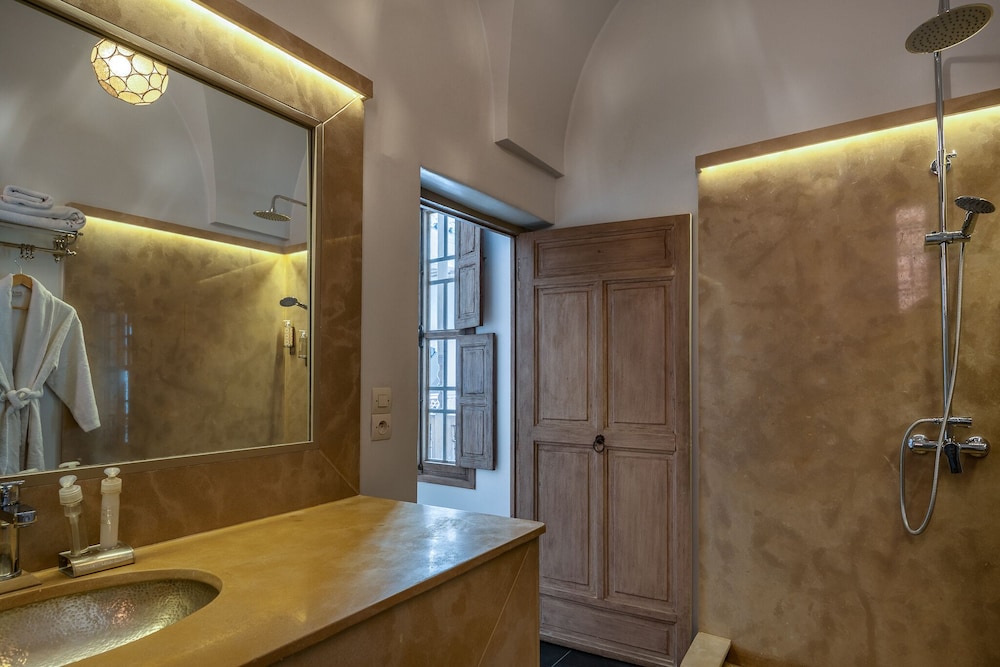 Riad Altair 49/50