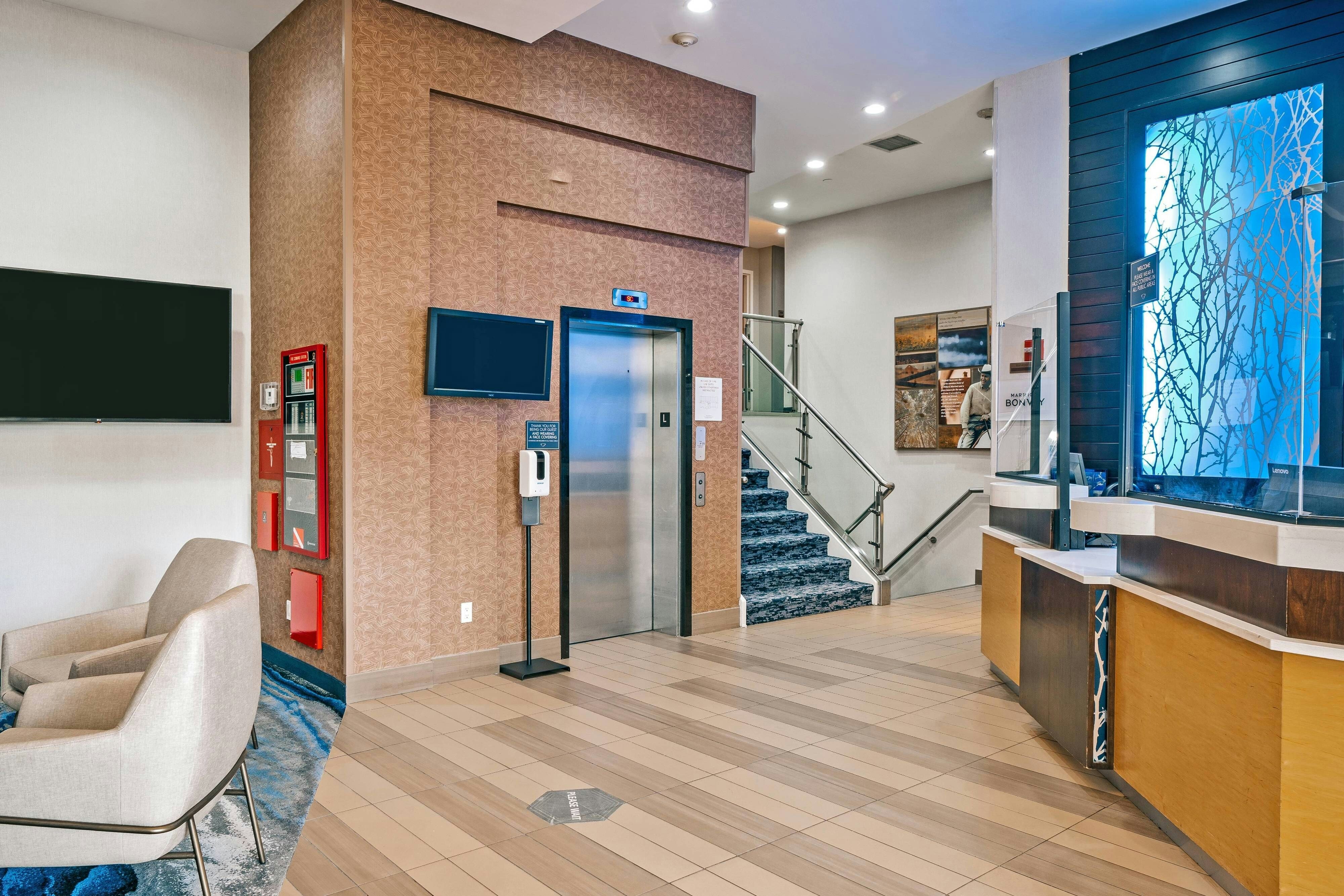 Fairfield Inn New York LaGuardia Airport/Astoria 7/11