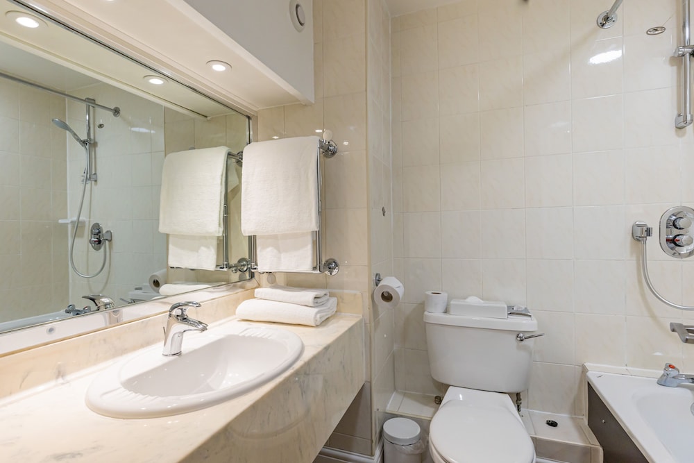 Mercure Tunbridge Wells 12/75