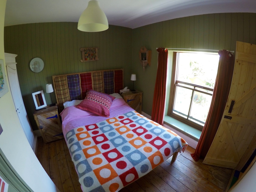 Western House B and B 10/50