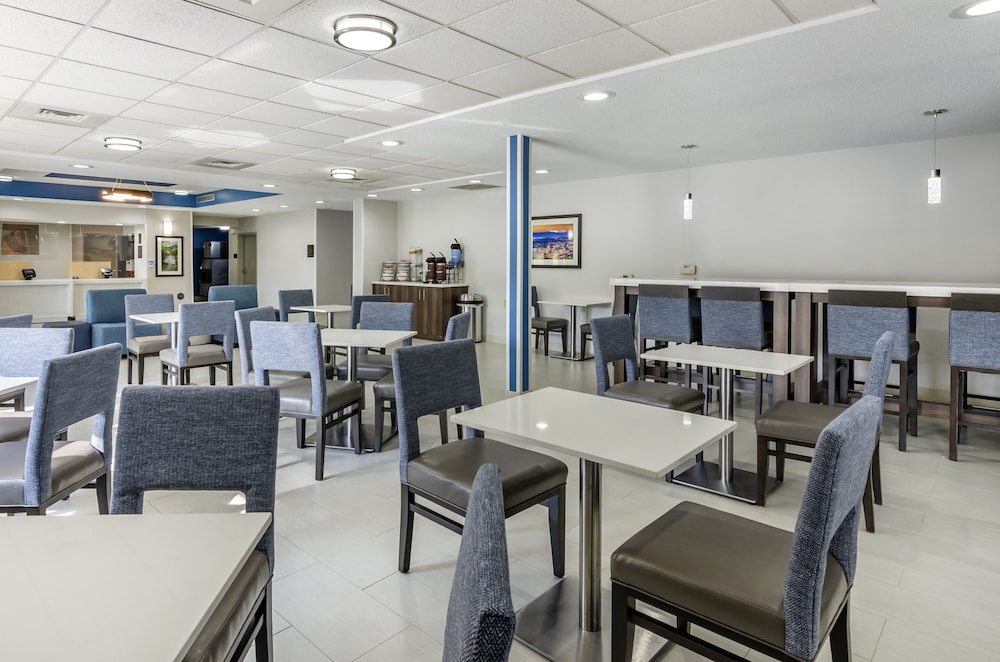 restaurant-cafeteria