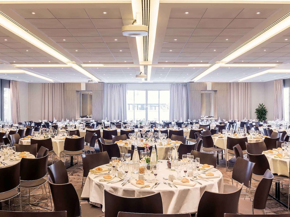 MERCURE RENNES CENTRE GARE 56/67
