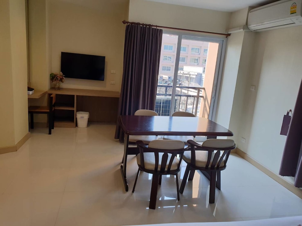 Omg Hotel 42/58