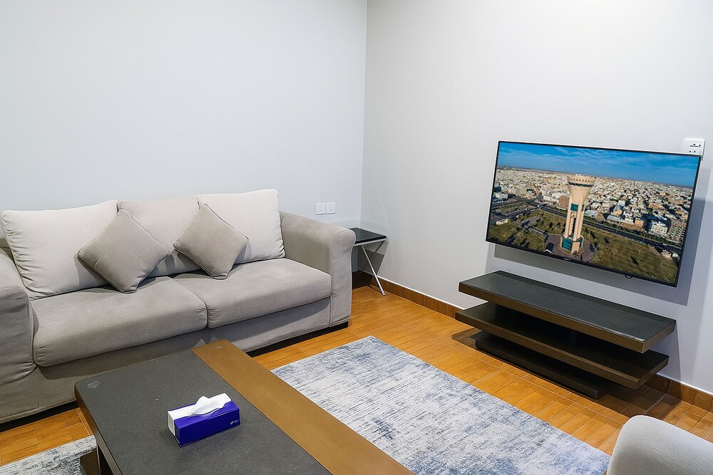 Al-Mawasem Al-Arbaa Serviced apartments 84/94