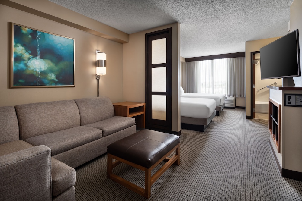 Hyatt Place Denver Tech Center 40/60