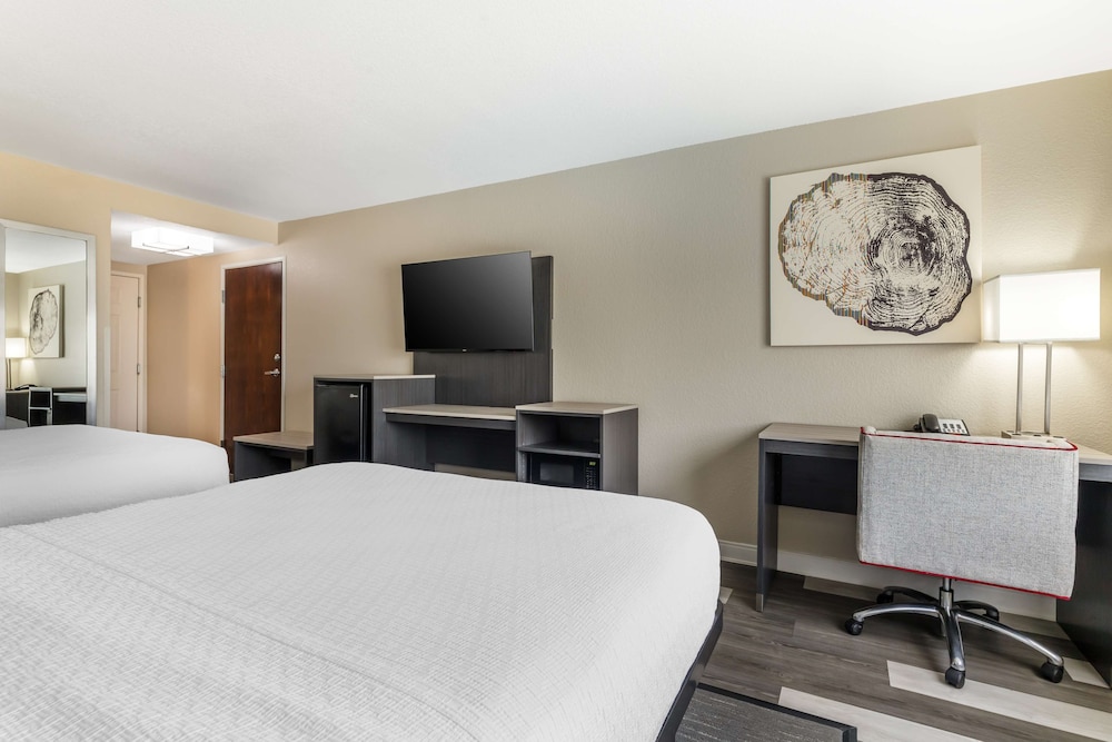 Best Western Prime Inn & Suites 7/29
