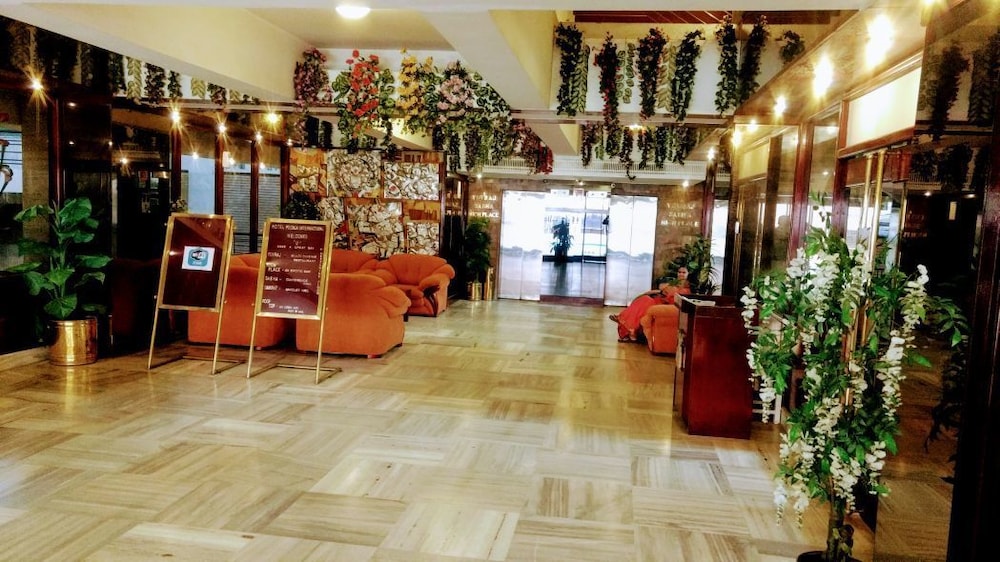 Hotel Poonja International 2/18