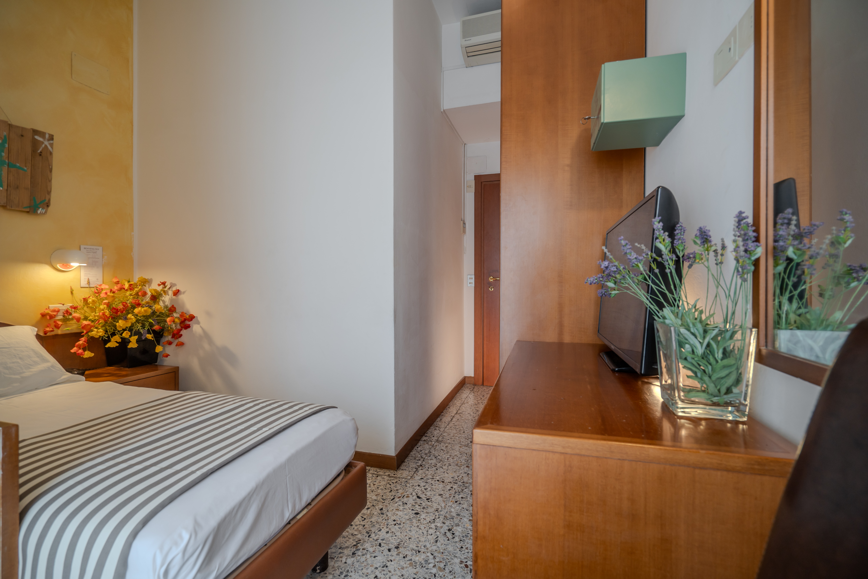 Hotel Mia 38/72