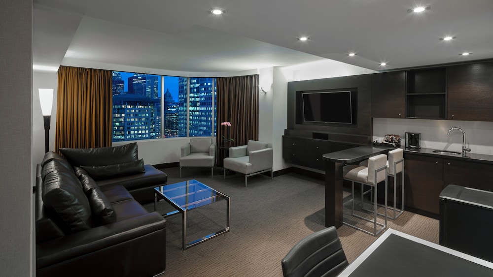 Hyatt Regency Toronto Hotel 45/63