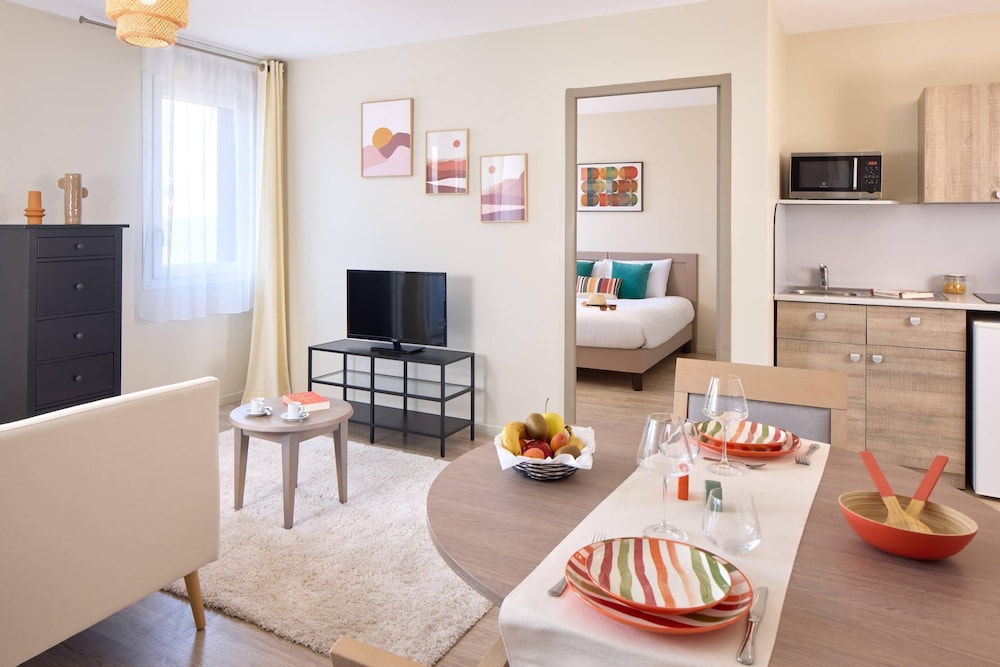 Quality Aparthotel Le Havre les docks 24/32