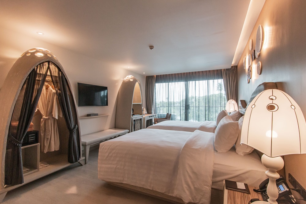 Rachabhura Hotel 21/50