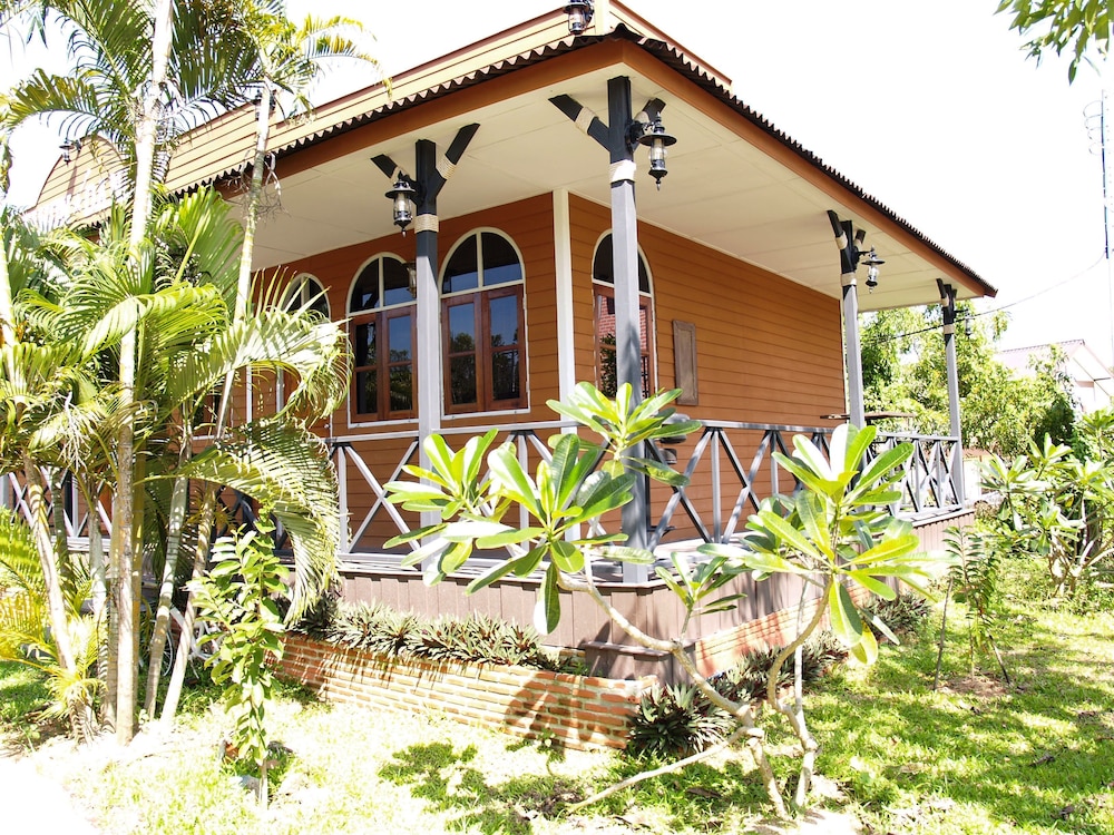 Cowboy Farm Resort Pattaya 2/39