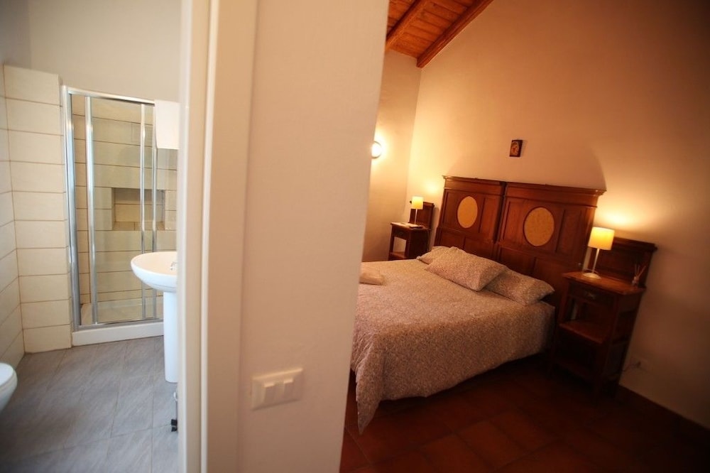 Casale Poggio del Tiglio 18/45