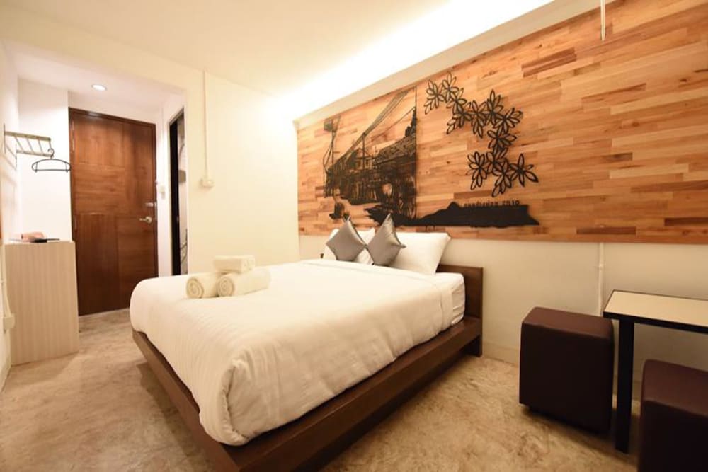 Chiang Mai Udee 8/28
