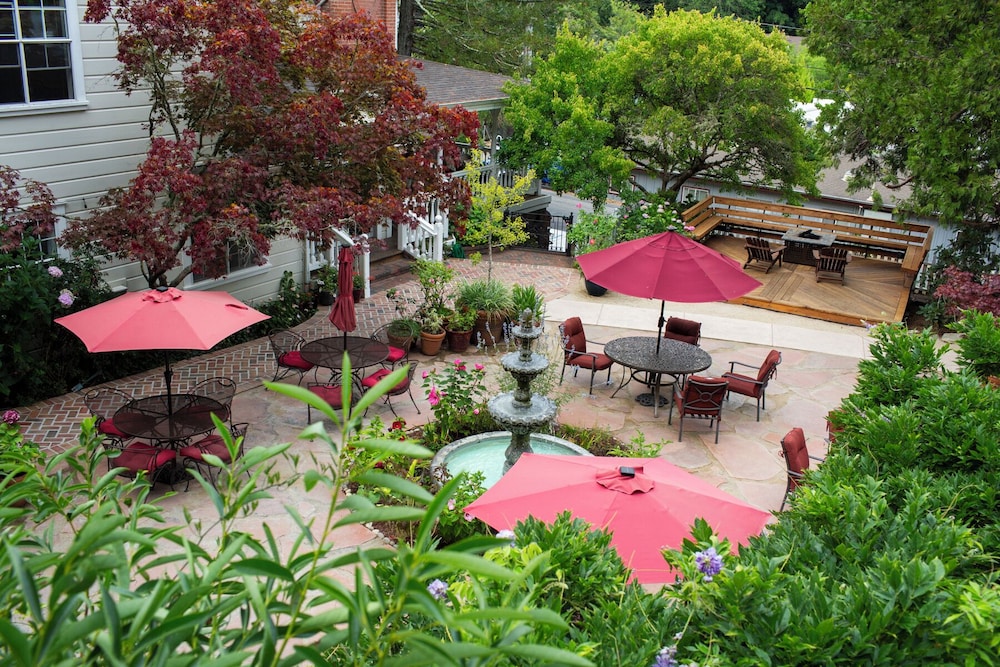 Inn at Occidental 45/50