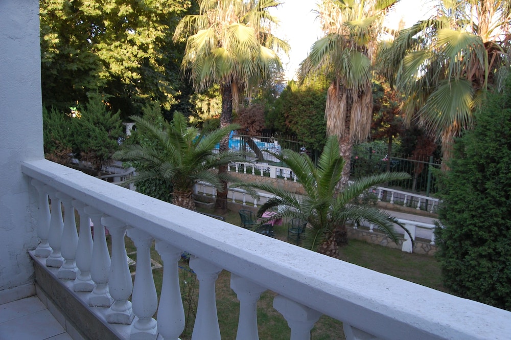 Erdek Sun Beach Hotel 45/50