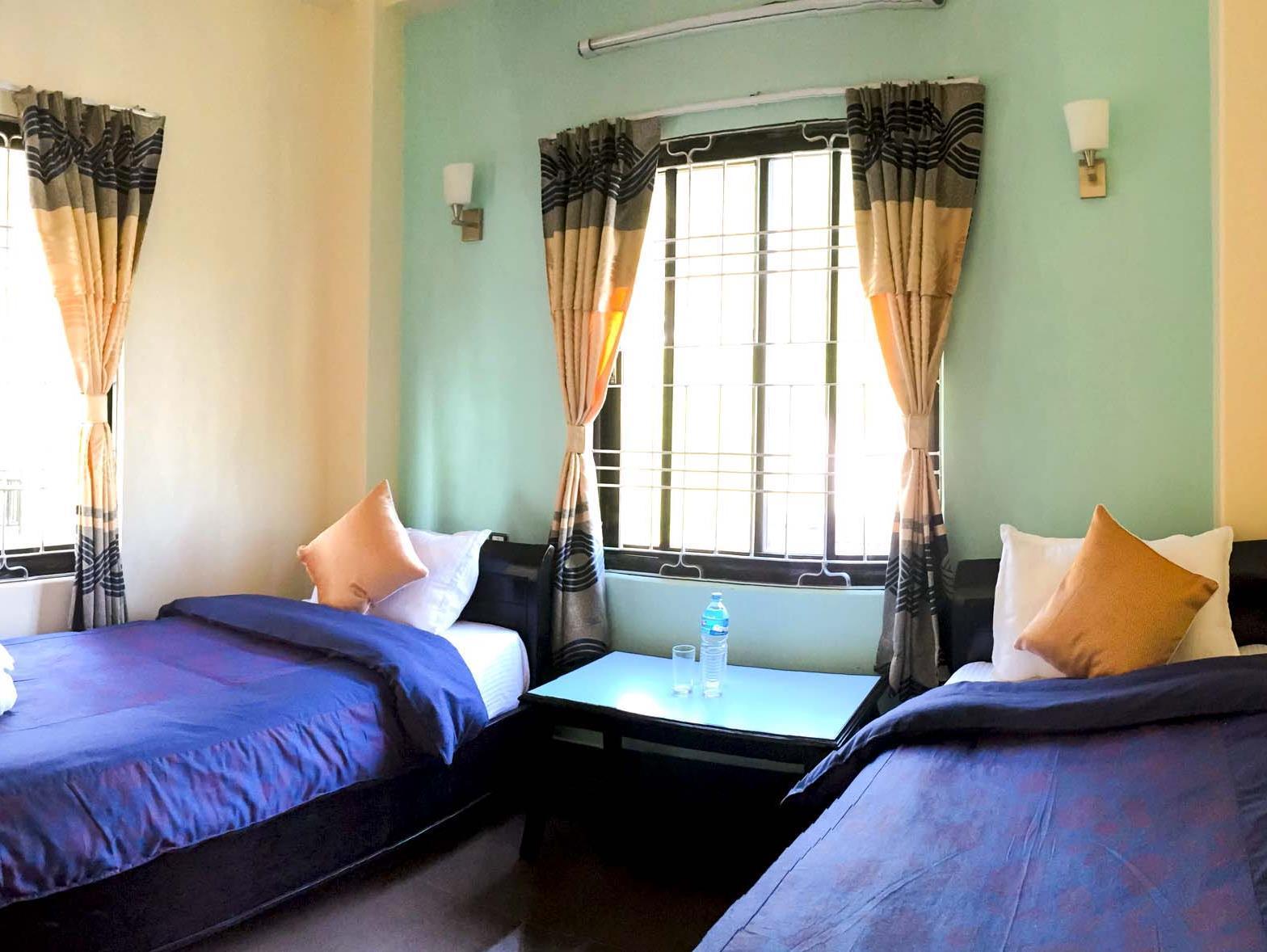 Standard, Twin Beds, with Fan