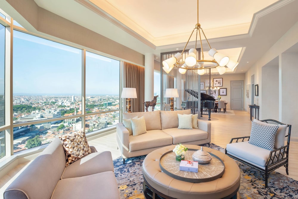 Jw Marriott Surabaya 33/55