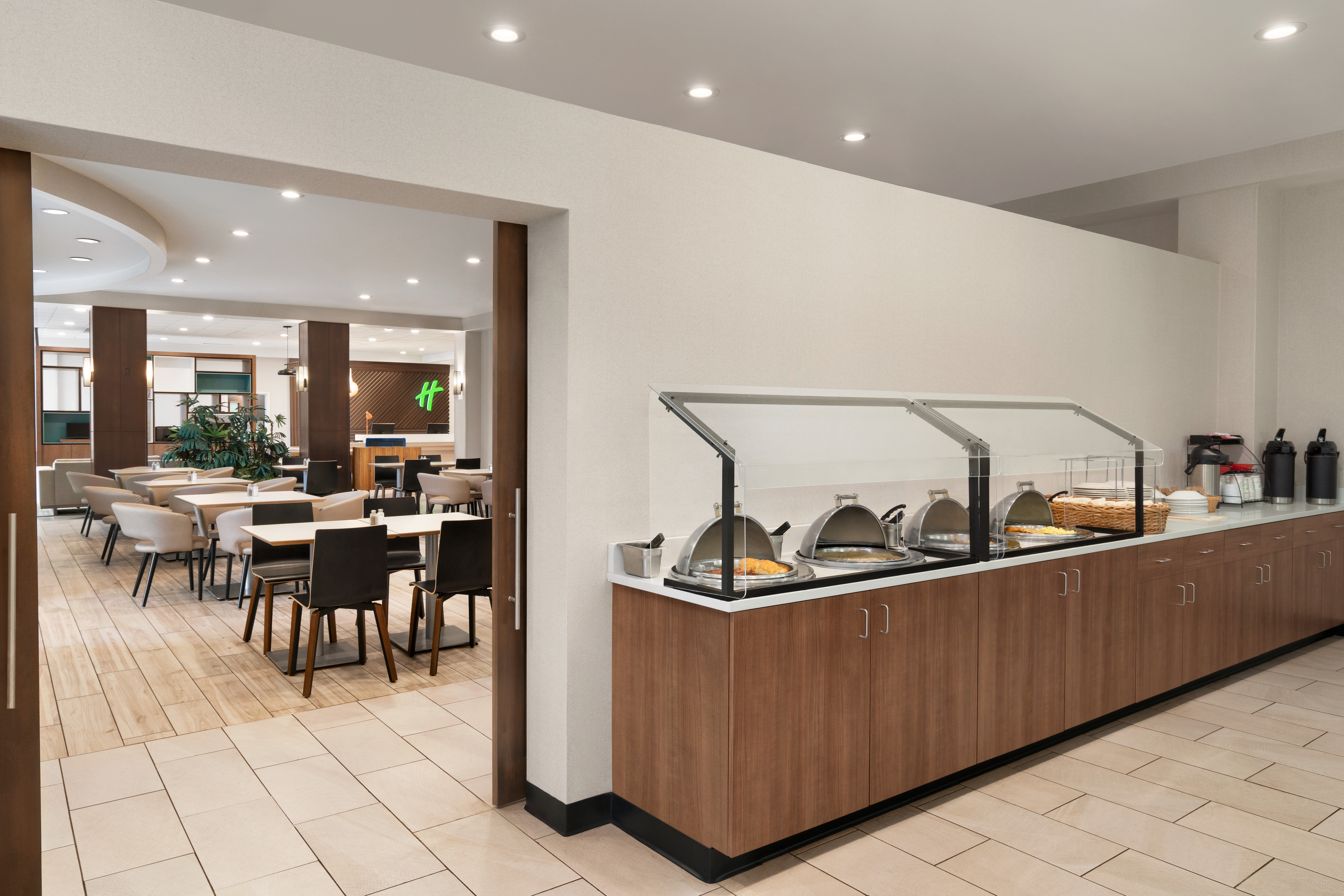 Holiday Inn Florence 9/60