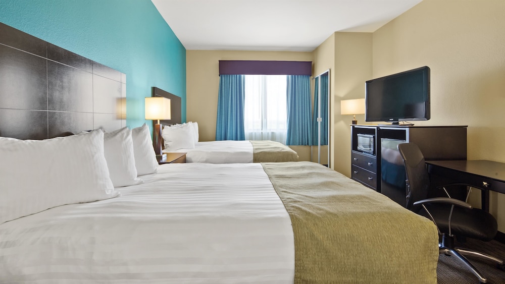 Standard, 2 Queen Beds