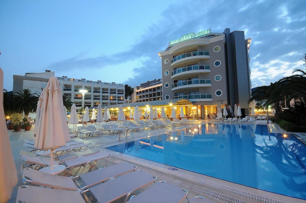 Pasa Beach Hotel 23/28