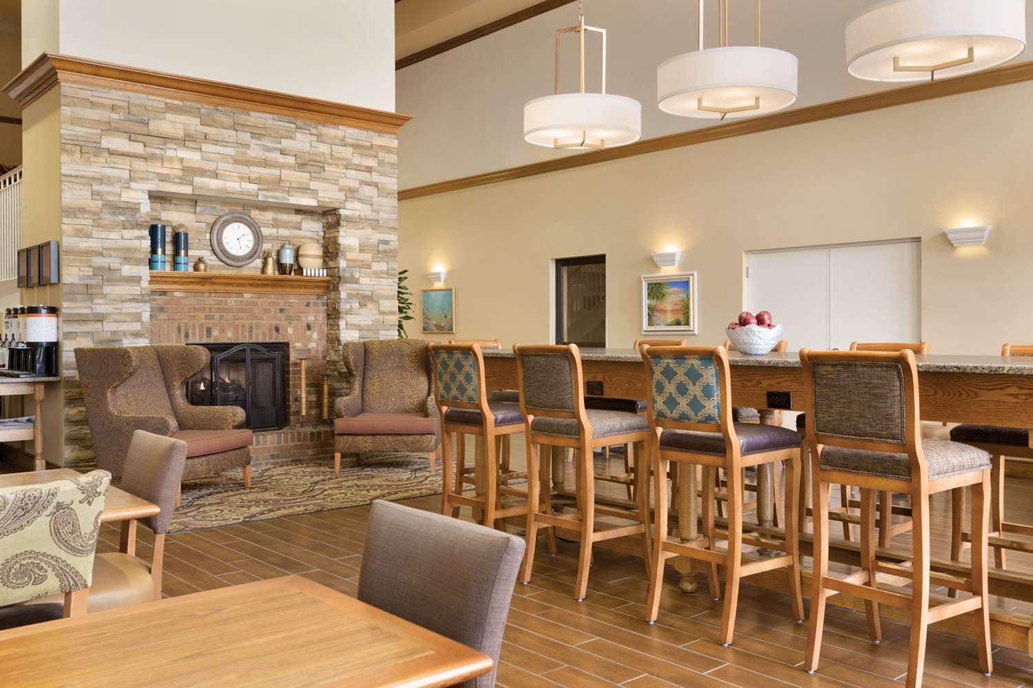 restaurant cafeteria