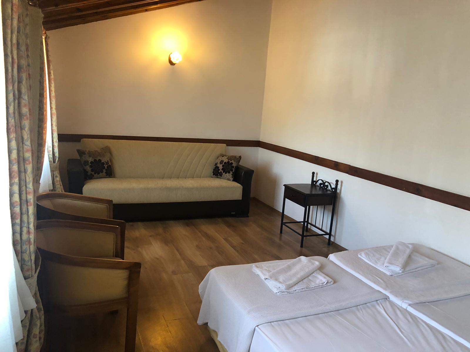 Sevki Bey Hotel 11/50