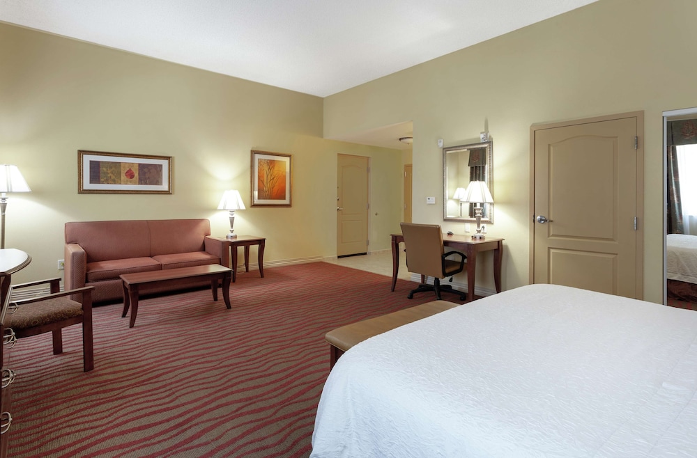 Hampton Inn & Suites Port Richey 16/62