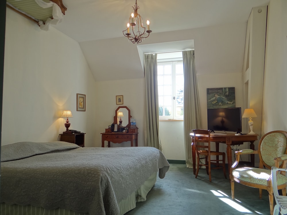 Chateau D'etoges 13/73
