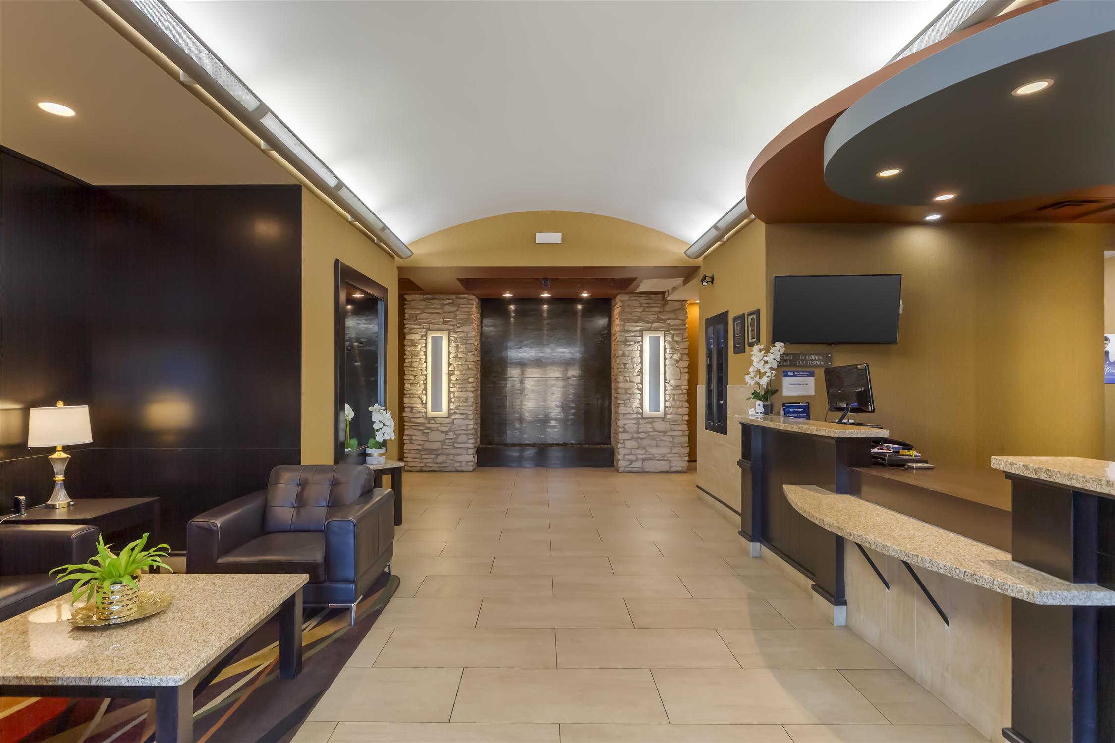 Best Western Plus Sherwood Park Inn and Suites 18/59