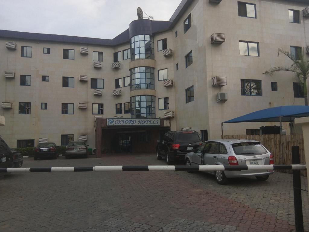 Oxford Hotel Abuja 19/22