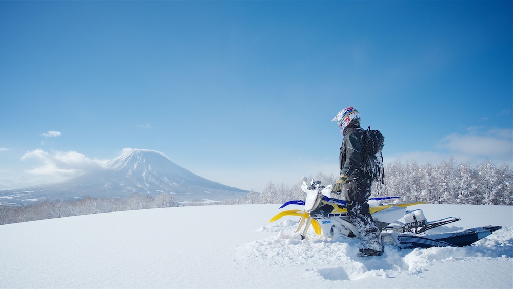 Chatrium Niseko 65/67