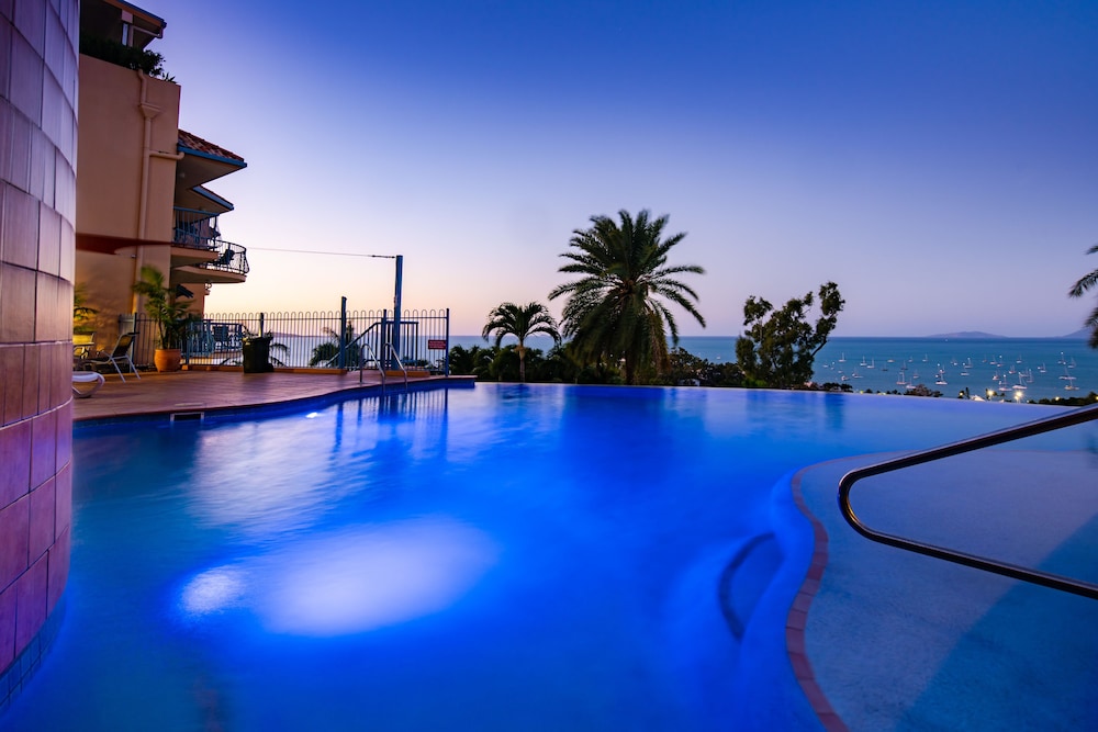 Seastar Apartments 22/50